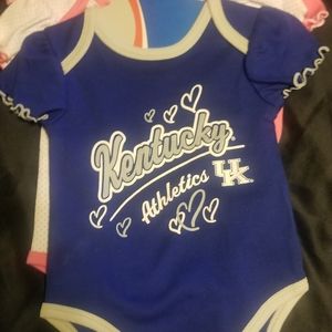 NWT 3 pk UK Wildcats Onesies Newborn 0-3 Months KY